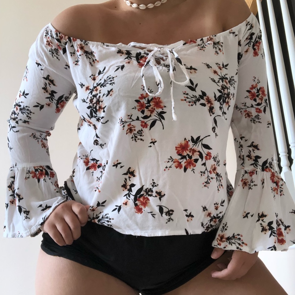Kendall and Kylie long sleeve off the shoulder top